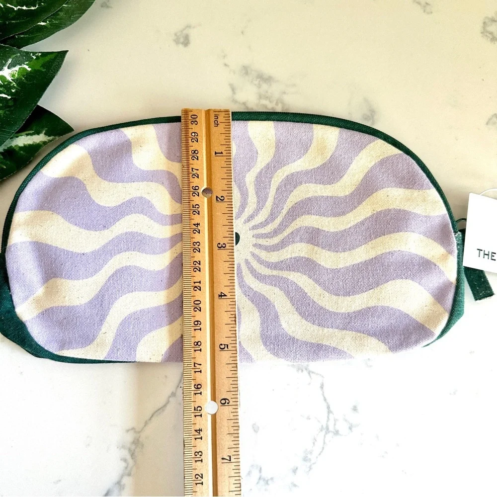 3/$22🩶 The Body Shop Heart Pink Purple Swirl Make-Up Zip Cosmetic Bag NEW